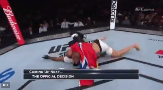 UFC borac Jack Hermansson bacio svog trenera u oktagonu nakon pobede nokautom! (VIDEO)