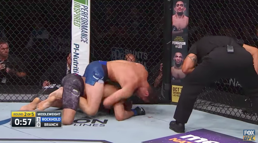 UFC nas časti završnicom Luke Rockholda nad Davidom Branchom! (VIDEO)