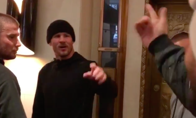 Michael Bisping i Jorge Masvidal se pokačili u hotelu! (VIDEO)